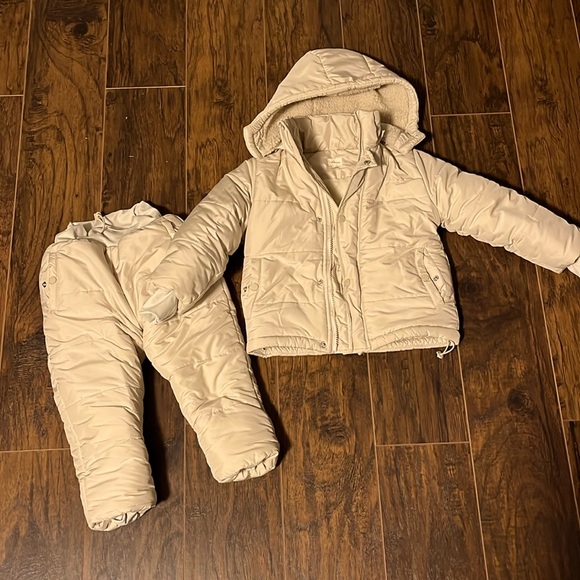 Winter coat for toddler - Picture 1 of 7